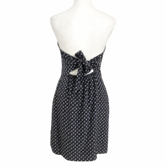 Club MONACO ADELINE 100% SILK BLACK WHITE PATTERN STRAPLESS CUT OUT MINI DRESS - Picture 1 of 10